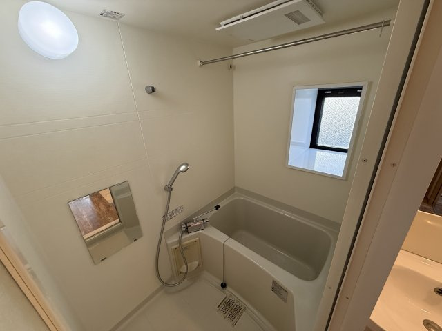 f-cube 1st Toyonaka sta.sideの浴室