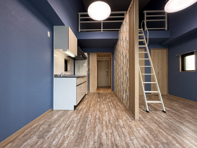 f-cube 1st Toyonaka sta.sideの居間・リビング