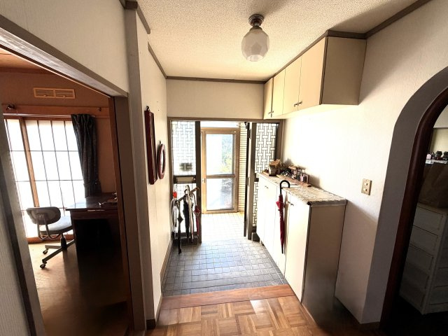 上越市寺町三丁目中古住宅の玄関|玄関