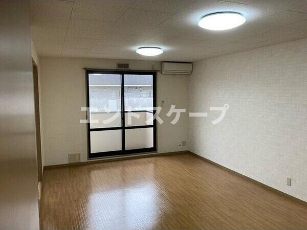 オークスビューの居間・リビング|高崎、前橋のお部屋探しはエンドスケープまで！お客様の理想お聞かせ下さい♪