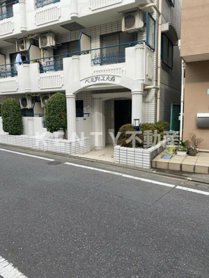 【外観】 | ベルサイユ大森 | おしゃれな外観です