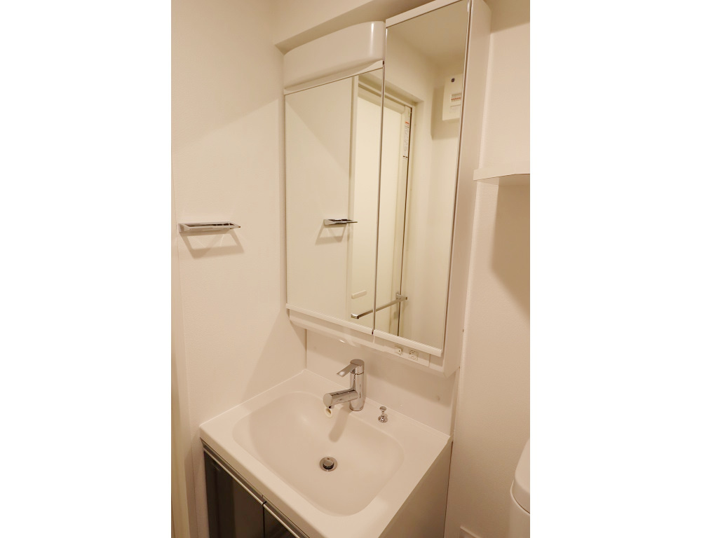 ジェノヴィア三郷駅前の内装