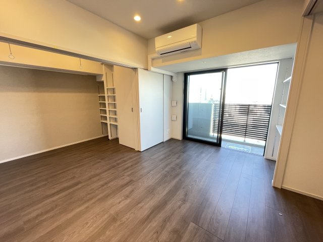 SYFORME OMIYAの居間・リビング|101号室（A´type）のお写真です（カラータイプが異なる場合がございます）