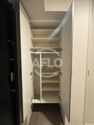 Metrosa京町堀（メトローサキョウマチボリ）の収納|Metrosa京町堀　玄関収納