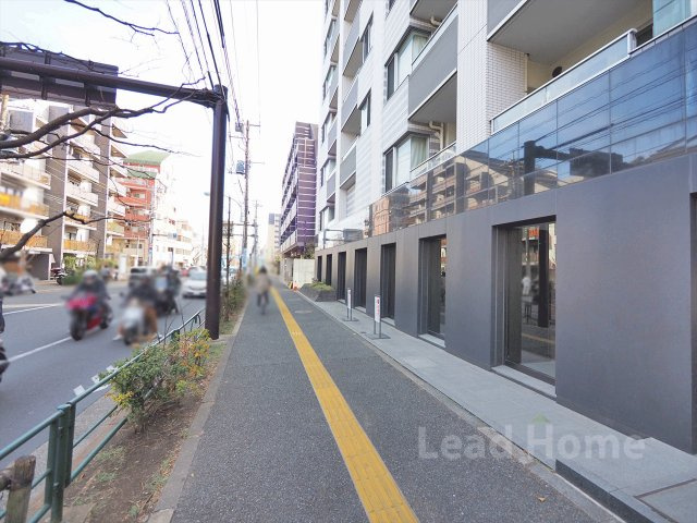 【その他】 | ダイナシティ三宿 | 前面道路