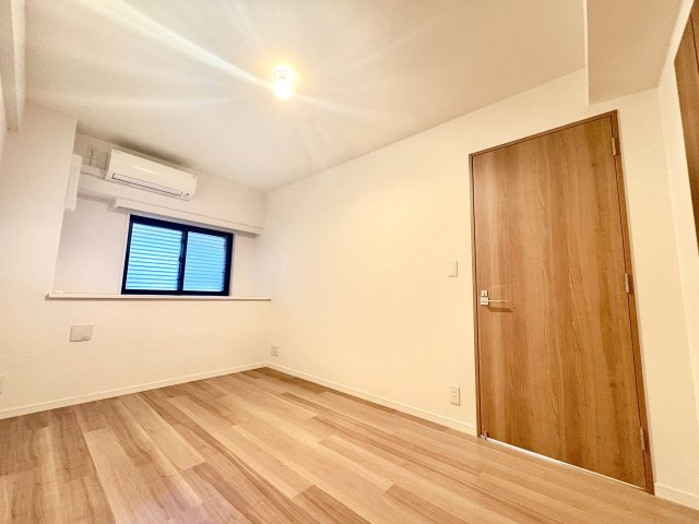 【洋室】 | マストレジデンス世田谷代田