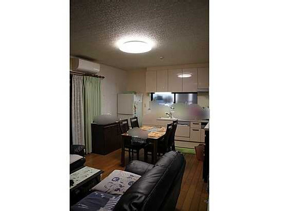 【居間・リビング】