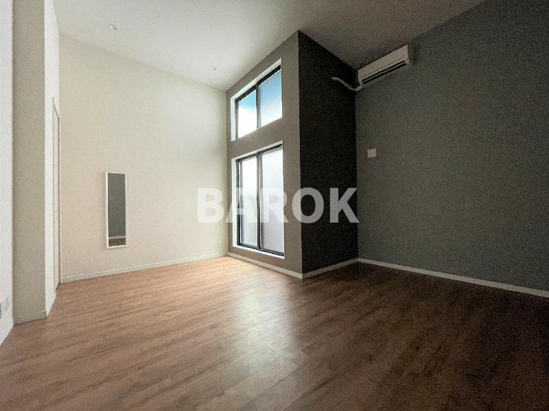 福岡市中央区唐人町２丁目のアパートの居間・リビング