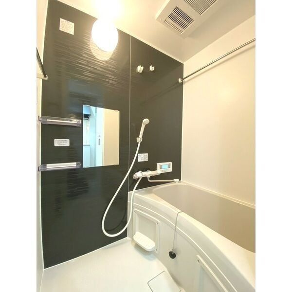 ジラフ吹田藤が丘の浴室