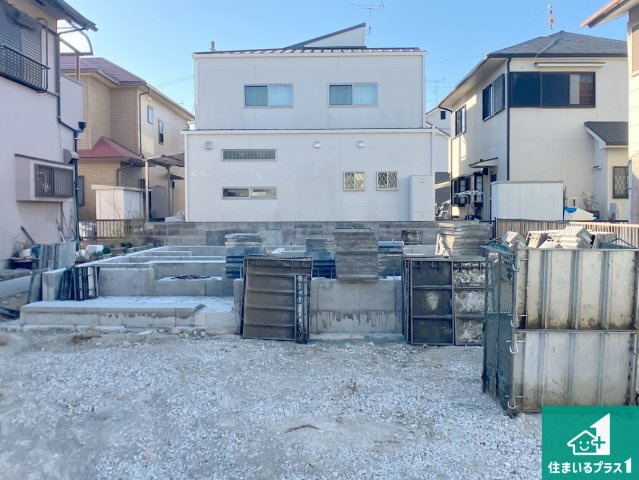 高砂市阿弥陀町魚橋　新築一戸建ての外観|周辺は落ち着いた街並みの住宅地！子育てがしやすい住環境です！まだ未完成ですが、現地でしかわからない事もございます。是非一度ご覧ください。