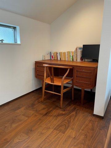 【その他】 | 世田谷区上馬3丁目 | リビングの一角にあるワークスペースです。書斎として利用可能。