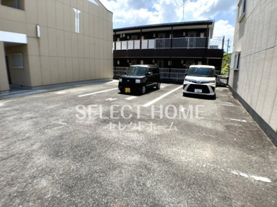 【駐車場】 | プロニティ杉山Ⅱ | カースペースがあります