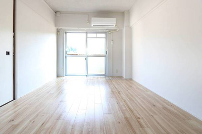 【居間・リビング】 | ビレッジハウス岩田2号棟 | ビレッジハウスの同一物件・同一タイプの間取りの写真です