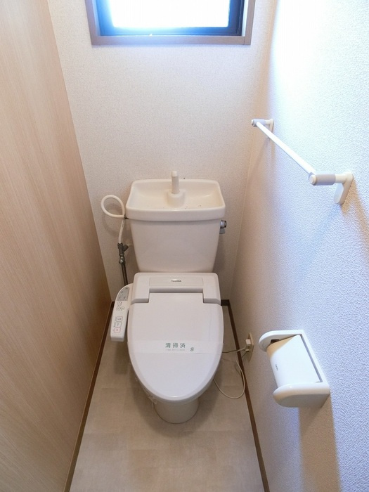 セジュール茅原のトイレ