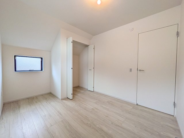 八王子市　富士見町　新築一戸建て　６期の収納|～収納力の高いクローゼット完備～