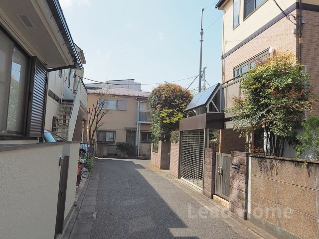 【前面道路含む現地写真】 | 世田谷区赤堤2丁目