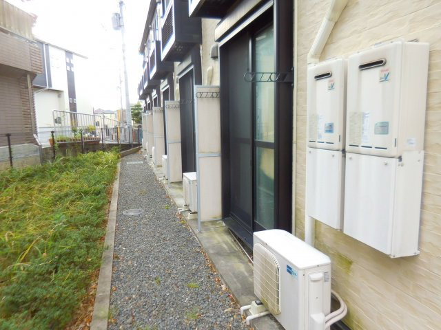 レオパレス奈佐原のバルコニー