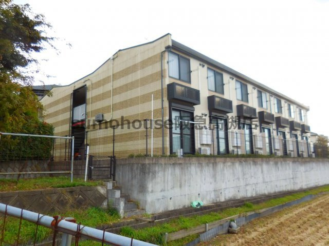 レオパレス奈佐原の周辺