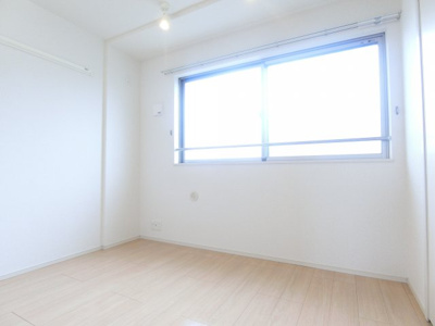 【寝室】 | レーブポルト