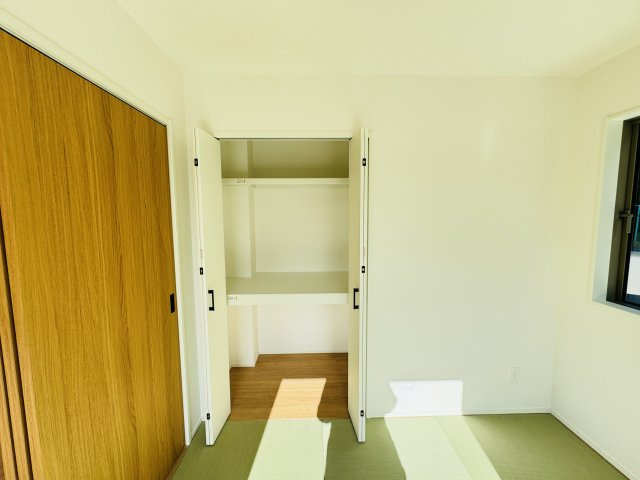 市川市大野町２丁目新築戸建（大野町27期）の収納|4.5帖洋風和室収納