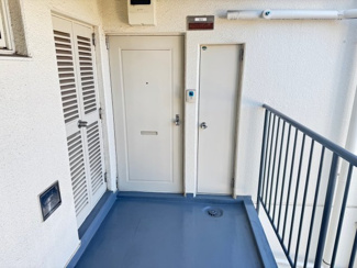 【玄関】 | ブロケイド岸町