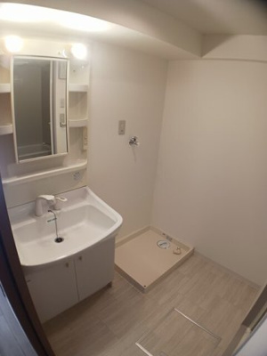 【洗面所】 | フォンテーヌ | 忙しい朝には欠かせない洗面所です