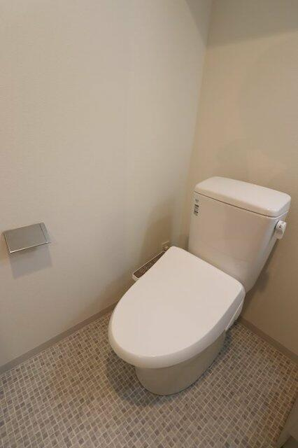 GENOVIAお花茶屋Ⅲのトイレ