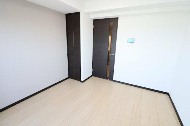 GENOVIAお花茶屋Ⅲの洋室