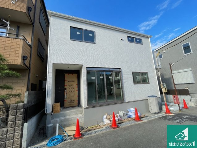 高槻市大塚町　第1期　新築一戸建ての外観|現在の進捗状況です！順調に作業進行中、完成が待ち遠しいです！詳細の間取り等、お気軽にお問い合わせください！