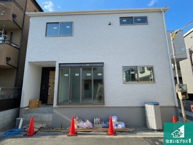 高槻市大塚町　第1期　新築一戸建ての外観|現在の進捗状況です！順調に作業進行中、完成が待ち遠しいです！詳細の間取り等、お気軽にお問い合わせください！