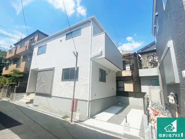 高槻市大塚町　第1期　新築一戸建ての外観|安心の10年保証！外観を美しく保ち、雨水で汚れを落とします！気になることがありましたら、お気軽にお問い合わせください！