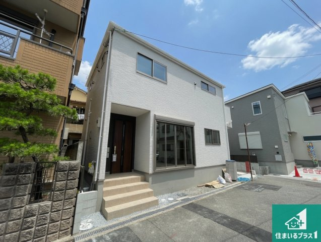 高槻市大塚町　第1期　新築一戸建ての外観|安心の10年保証！外観を美しく保ち、雨水で汚れを落とします！気になることがありましたら、お気軽にお問い合わせください！