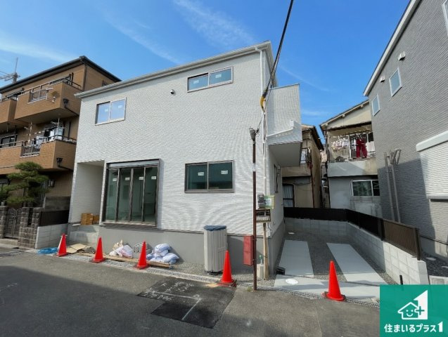 高槻市大塚町　第1期　新築一戸建ての外観|現在建築中！落ち着いた街並みで新生活を始めることが出来そう！周辺の物件も併せてご紹介させて頂きます！