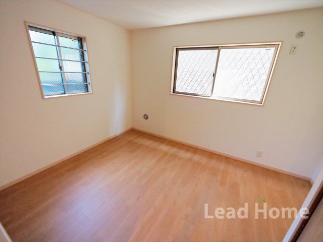 【洋室】 | 目黒区中町1丁目 | 1階洋室（約7.1帖）クローゼット付き。