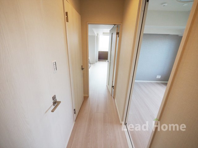 【その他】 | イニシアイオ目黒学芸大学 | 室内廊下部分