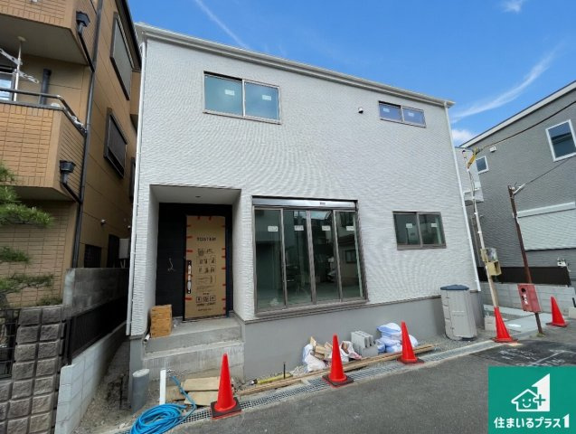 25(土)26(日)29(祝)現地説明会　高槻市大塚町　限定1邸の外観|現在の進捗状況です！順調に作業進行中、完成が待ち遠しいです！詳細の間取り等、お気軽にお問い合わせください！