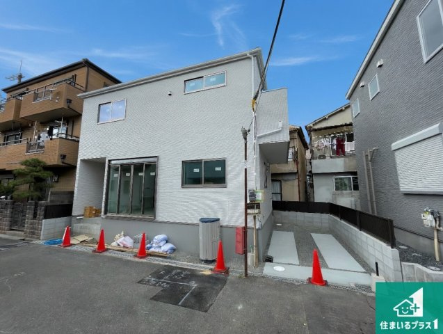 25(土)26(日)29(祝)現地説明会　高槻市大塚町　限定1邸の外観|現在の進捗状況です！順調に作業進行中、完成が待ち遠しいです！詳細の間取り等、お気軽にお問い合わせください！