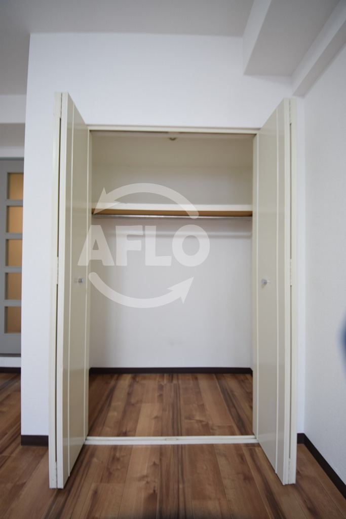 メロディーハイム夕陽丘の収納|メロディーハイム夕陽丘　収納