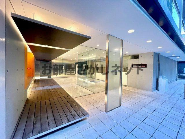 レジディア新川のロビー