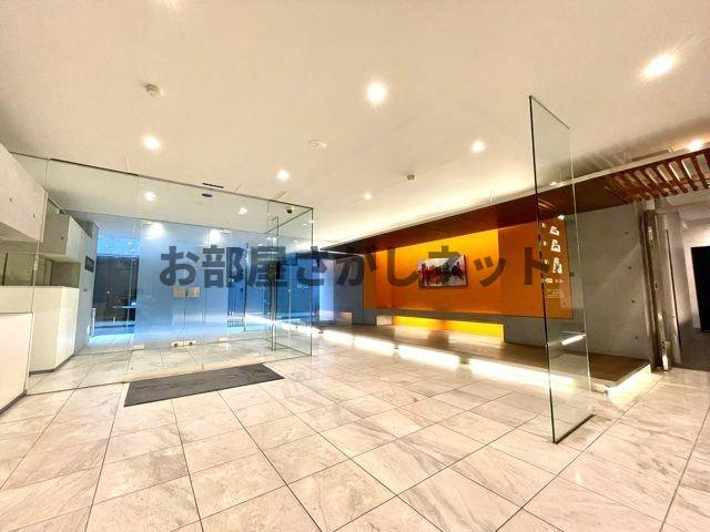 レジディア新川のロビー