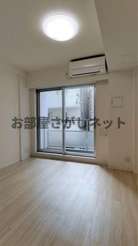 レジディア新川の居間・リビング