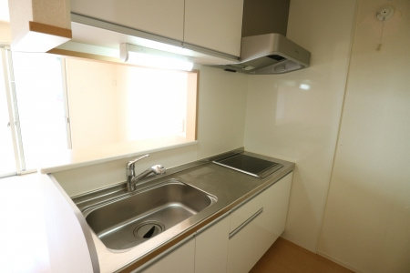 キャンフル　ローレルのキッチン|パース写真