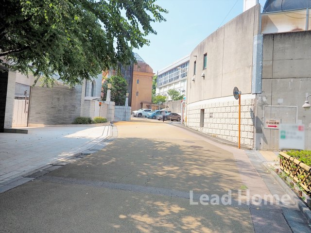 【その他】 | ブリスベージュ神宮前 | 前面道路