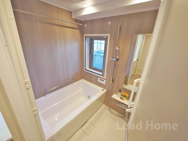 【その他】 | ヴィーナ・パルテール | 前面道路