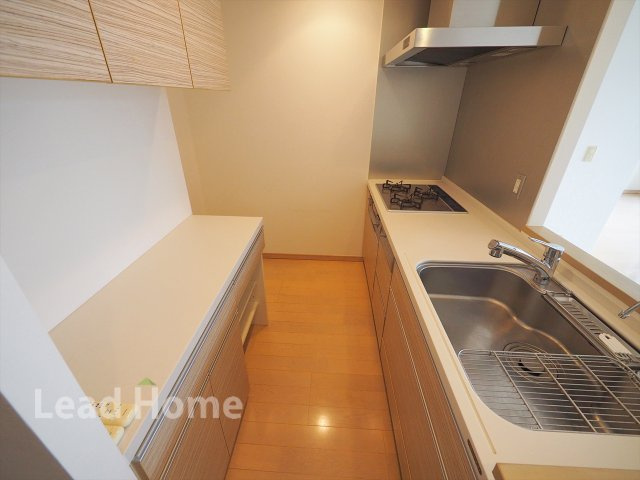 【キッチン】 | フォルム代々木公園リベディア | リフォーム前の室内の写真になります。