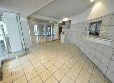 【ロビー】 | ライオンズガーデン町屋 | 清潔なロビーです