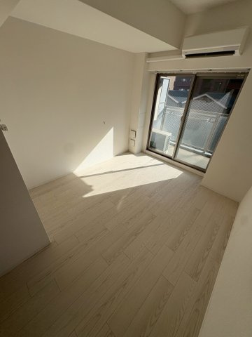 大阪市西区川口３丁目の賃貸マンションの居間・リビング