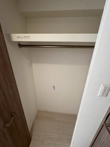 大阪市西区川口３丁目の賃貸マンションの収納