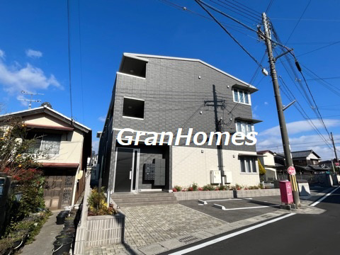 メゾン・ド・クルーの外観