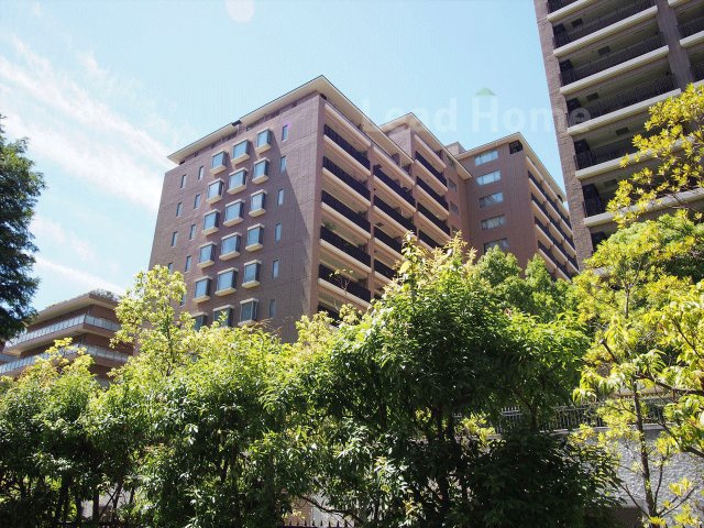 【外観】 | 広尾ガーデンフォレストＨ棟 | ご内覧予約受付中です。お問い合わせを心よりお待ちしております。